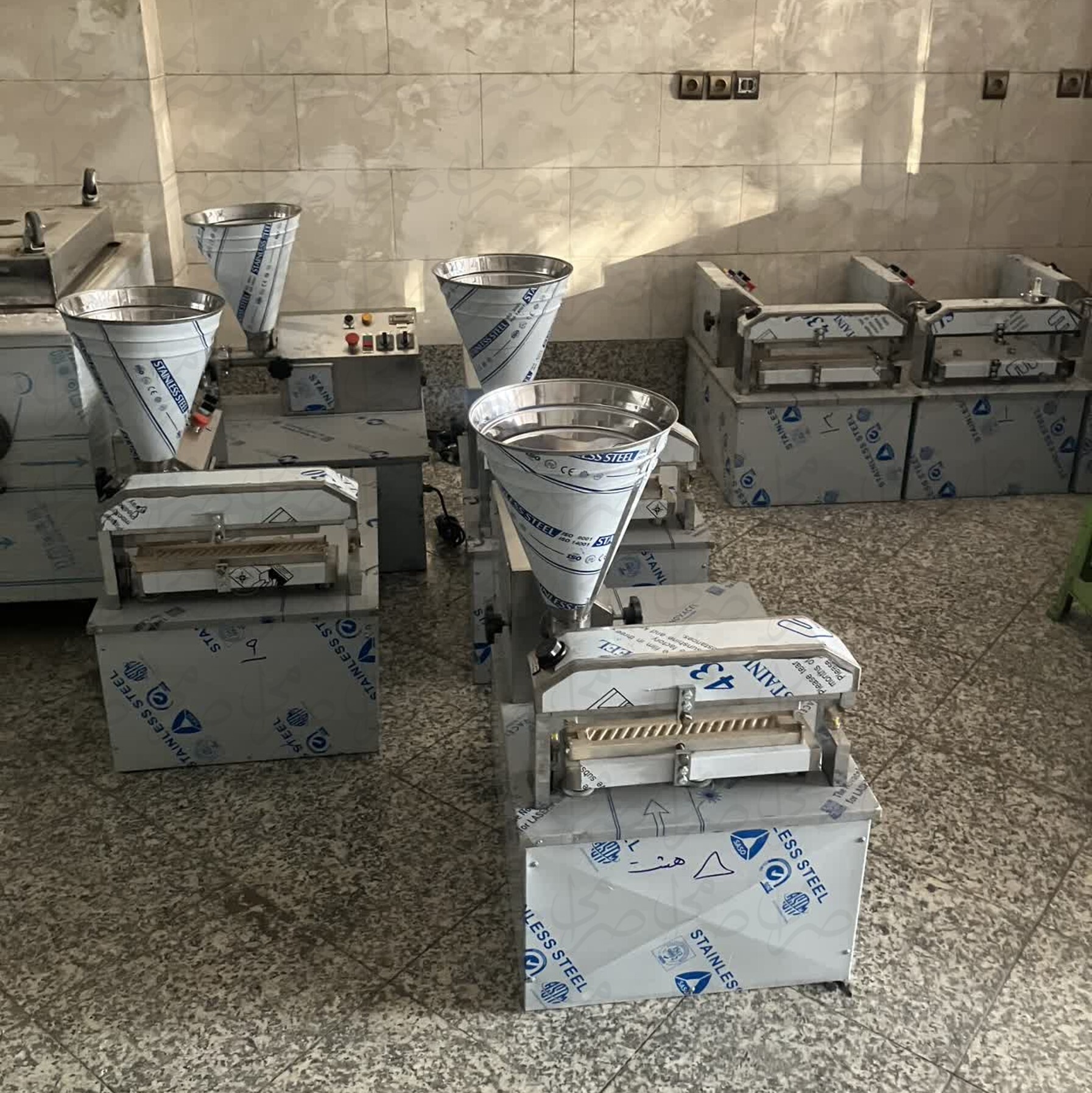  کباب سیخ کن رو میزی مکانیکی SKBS600R - کباب سیخگیر رو میزی سیستم مکانیکی 