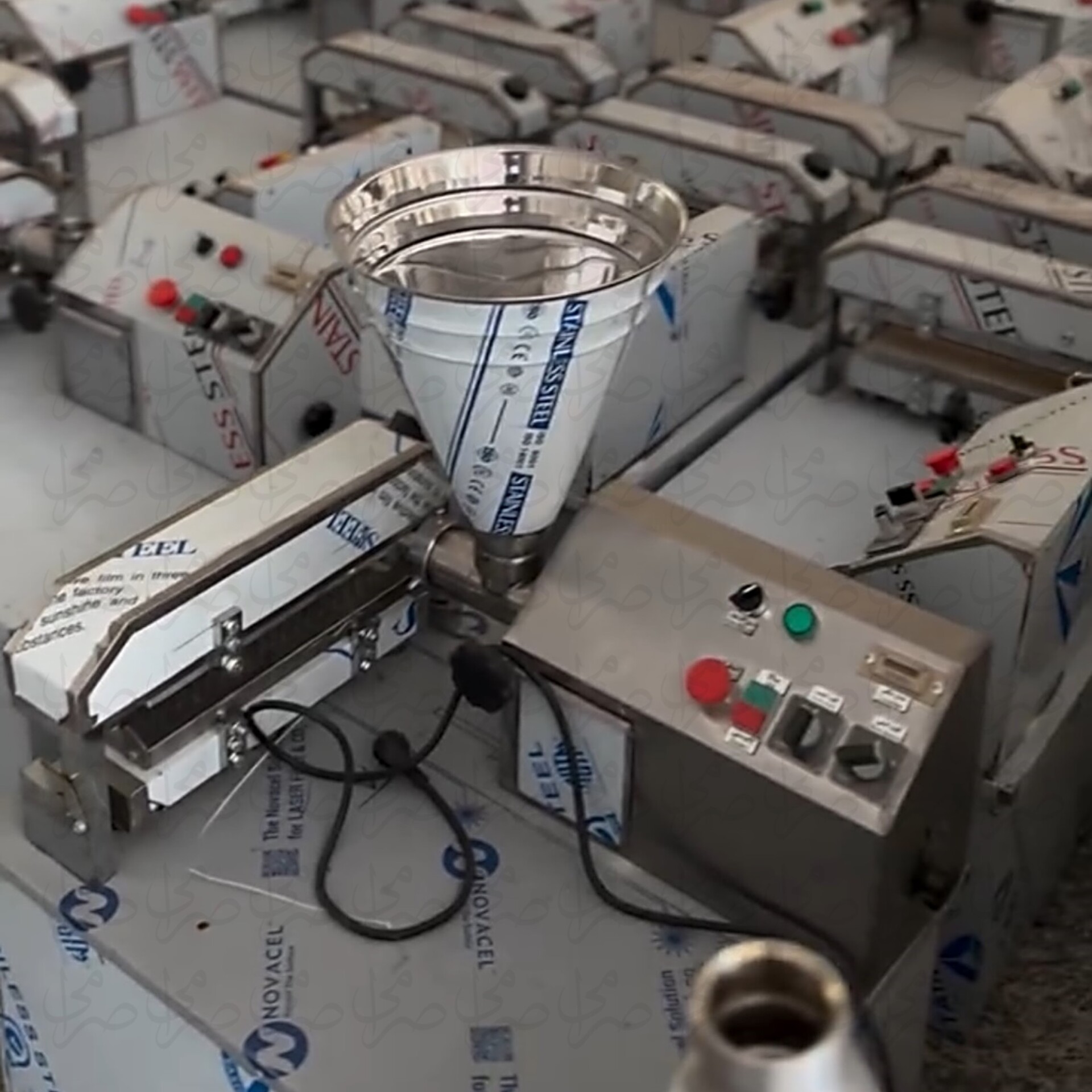  کباب سیخ کن رو میزی مکانیکی SKBS600R - کباب سیخگیر رو میزی سیستم مکانیکی 