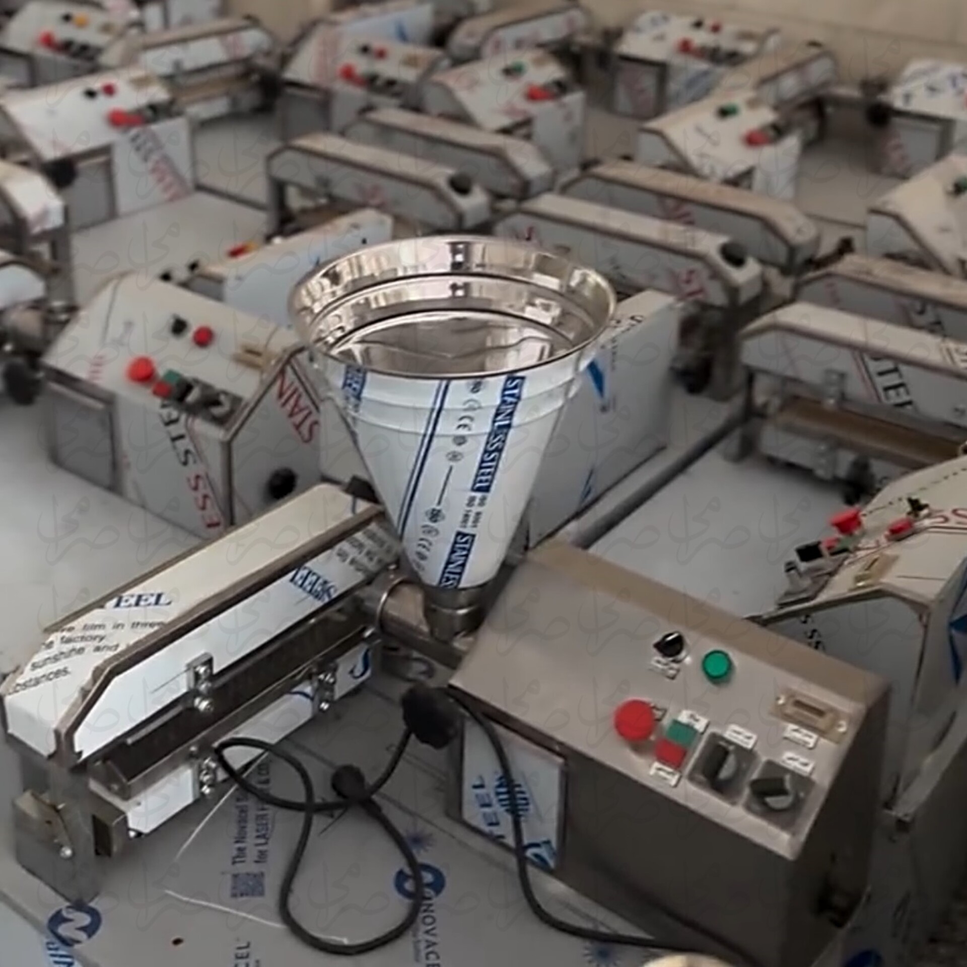  کباب سیخ کن رو میزی مکانیکی SKBS600R - کباب سیخگیر رو میزی سیستم مکانیکی 